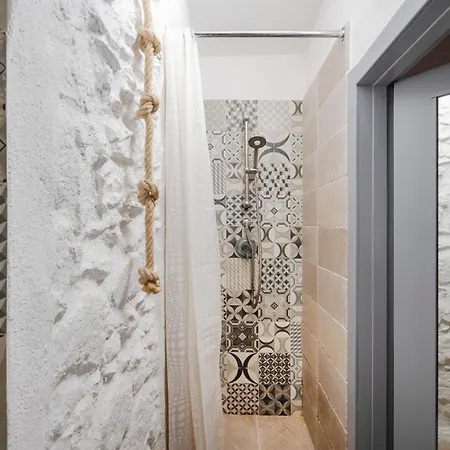 Guesthost - Casa Gioia - Tiny & * Ostuni