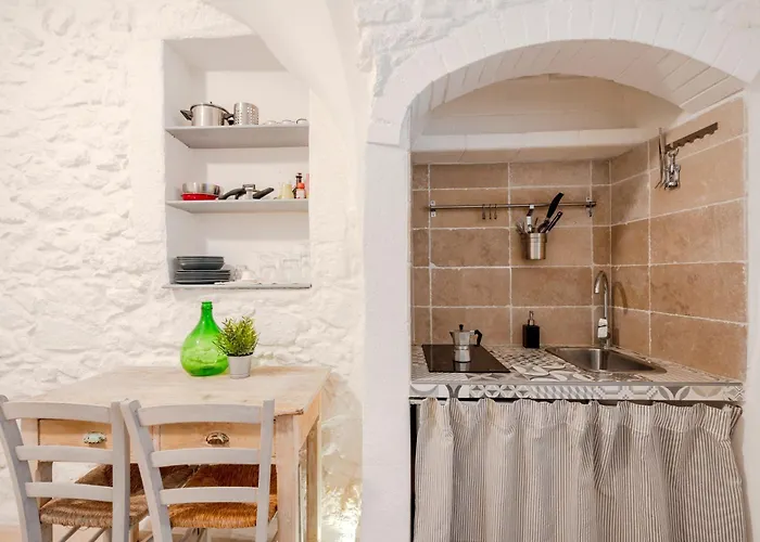 Guesthost - Casa Gioia - Tiny & Apartament Ostuni